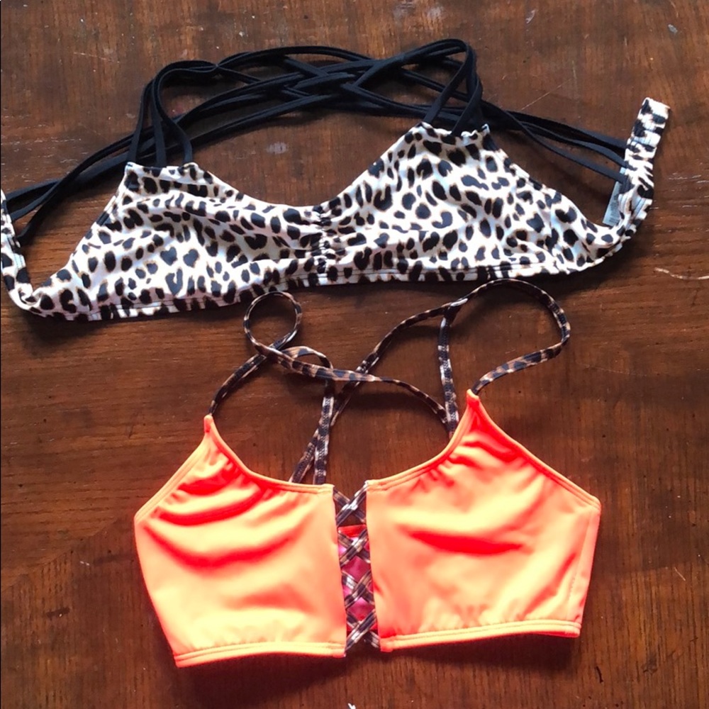 Two PINK VS leopard 🐆 bikini tops